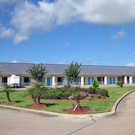 Relax Inn & Suites Angleton Eksteriør billede
